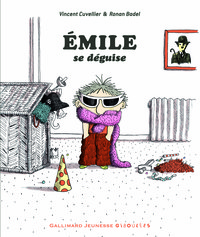 emile-se-deguise-9782070651146
