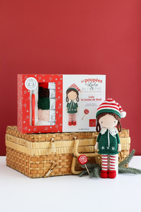 coffret-les-poupees-de-lulu-au-crochet-et-ses-accessoires-la-lutine-de-noel-9782756544458
