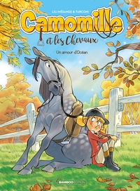 camomille-et-les-chevaux-tome-01-un-amour-docean-9782818945094